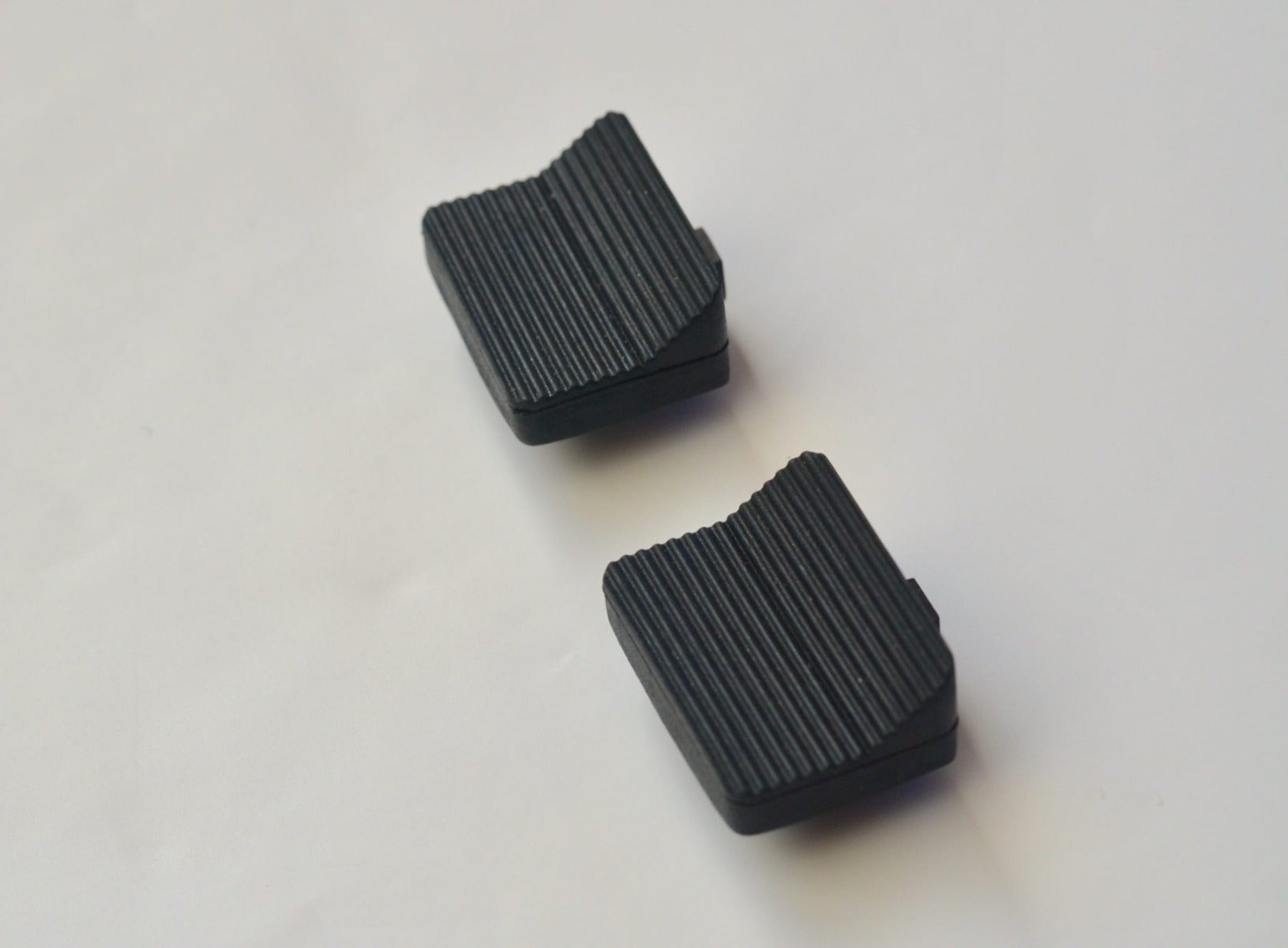 Milenco Aero V Pads (4 Per Pack). MIL3186